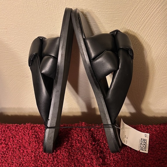 H&M Womens Slides Sandals Black Knot Front Slip Ons 9.5 - Picture 7 of 8